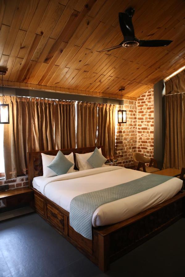 Rājpur Granny'S Den Resort المظهر الخارجي الصورة